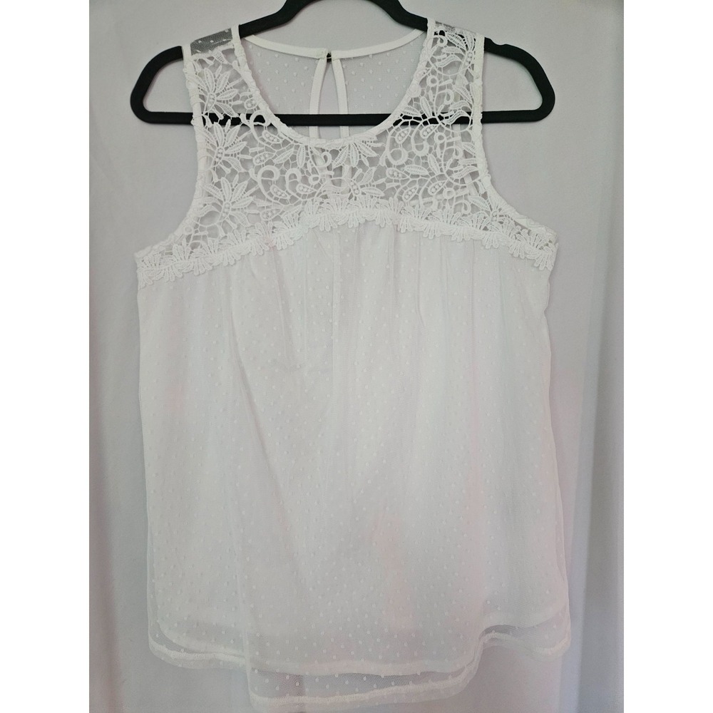 maurices medium Sleeveless White‎ Top